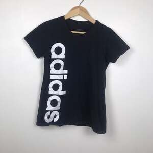 Adidas shirt‎
